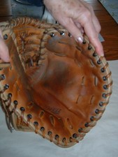 Vintage RHT Winnwell 789 First Base 12” Adult First Baseball Glove-Great Shape!