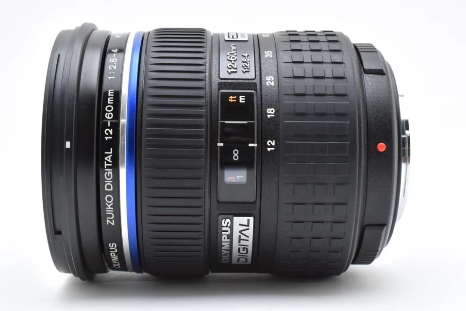 OLYMPUS ZUIKO DIGITAL ED 12-60mm F2.8-4.0 SWD funcionando Foto 3 de 4