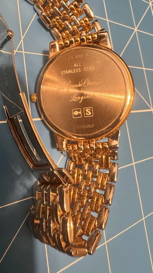 [CASI COMO NUEVO] LONGINES La Grande Classique L5.632.3 Reloj de cuarzo para hombre Foto 3 de 4