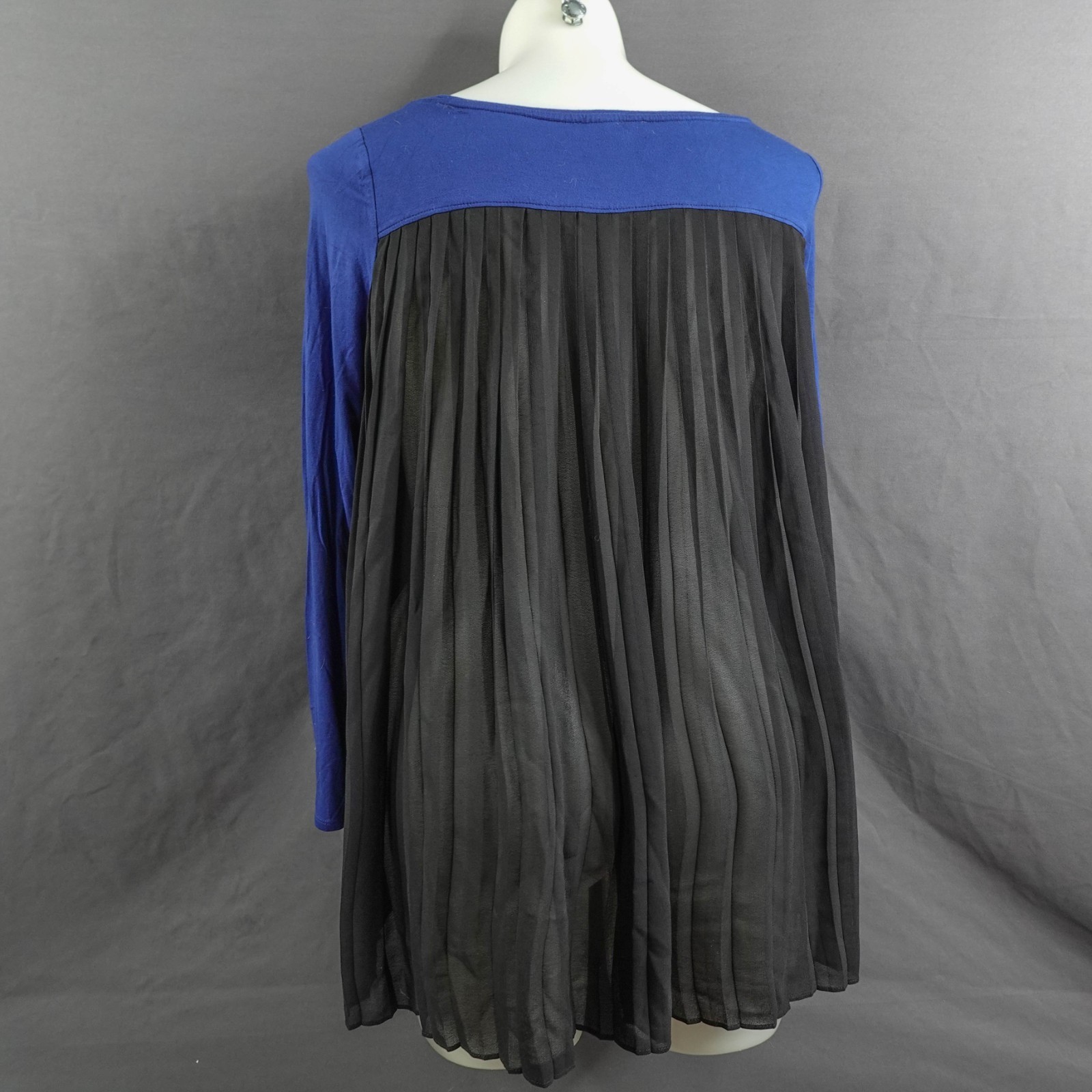 Womens Top Large Blue Black Flowy Sheer Back Soft Girl Romantic Effortless