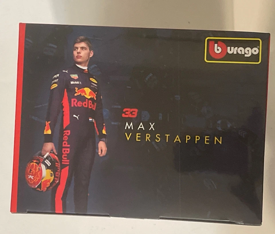 Burago 18002 Red Bull Racing TAG RB13 model F1 car Max Verstappen 2017 GP 1:18th - Image 3 of 4