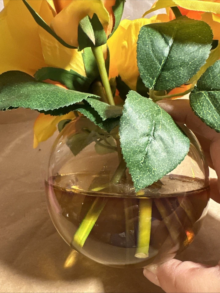 Beautiful Artificial Flowers In Artificial Water Yellow Roses 9 Inch Tall - Изображение 3 из 4