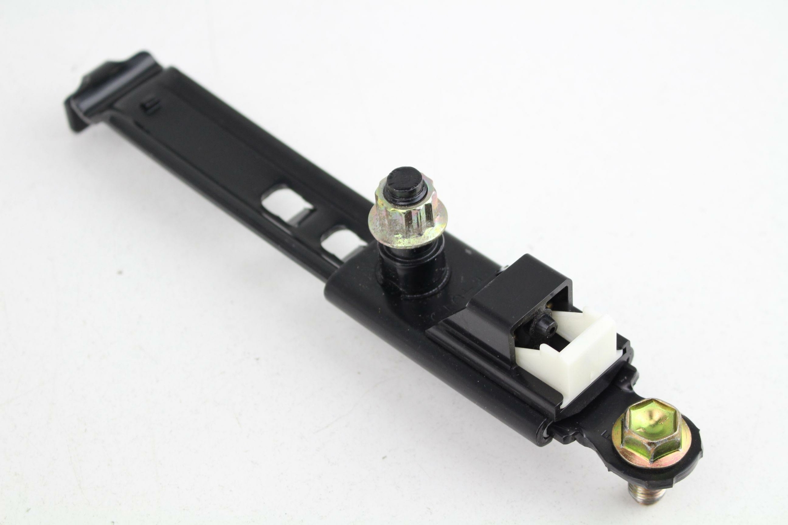 20002012 Toyota Avalon Front Left Or Right Seat Belt Slack Height