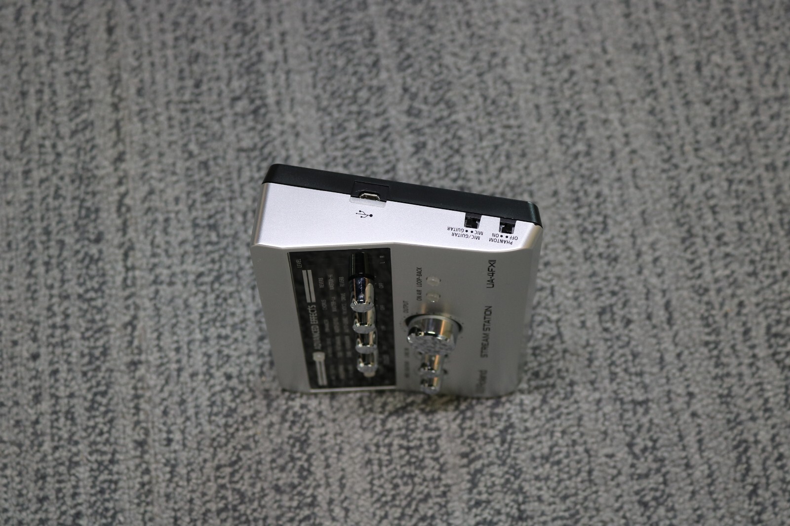Picture 5 of 6