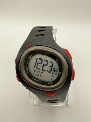 Nike Triax C5 Watch Unisex 45mm Black & Red Tone SM0015 - Needs Repair
