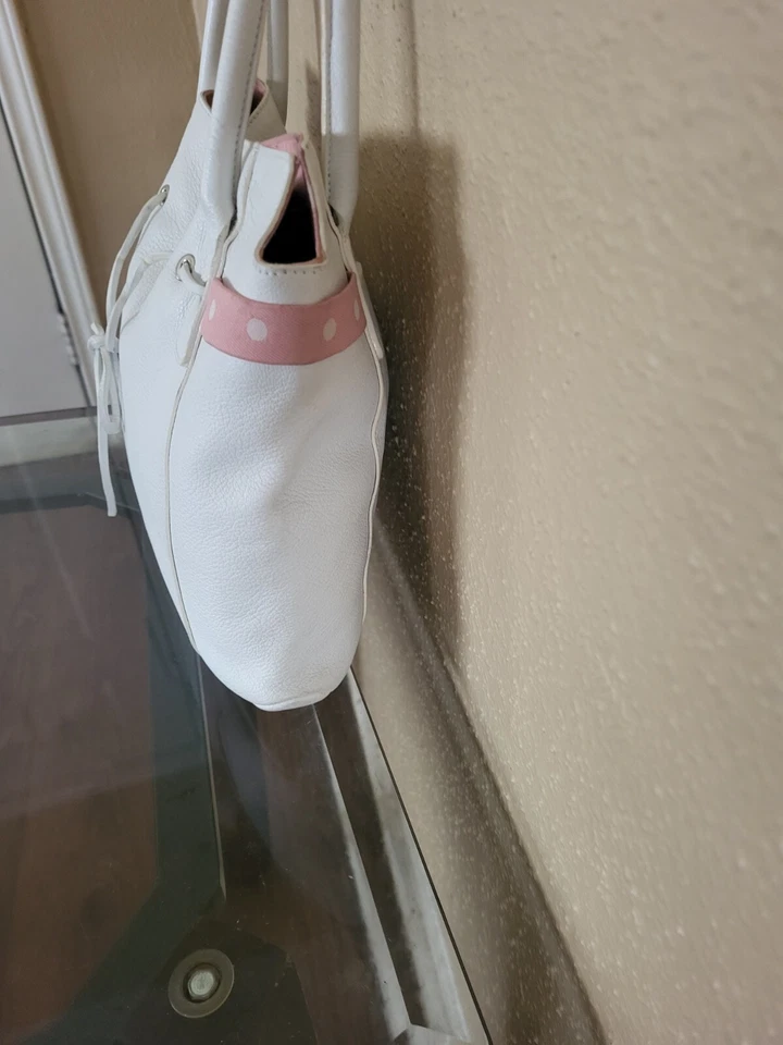 Bolso de Mano Petusco Blanco Mediano Cartera Cuero.El estado es muy bueno. Foto 4 de 4