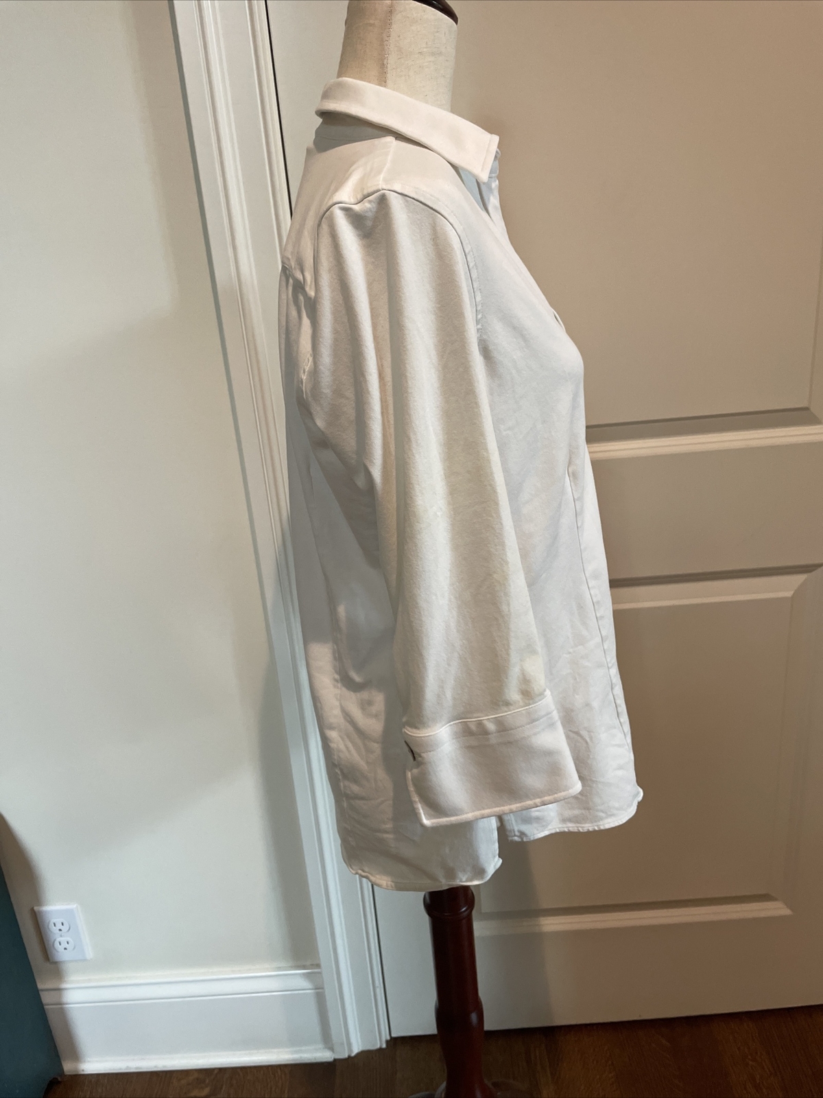 Foxcroft Medium White Solid Stretch Top Mother of… - image 7