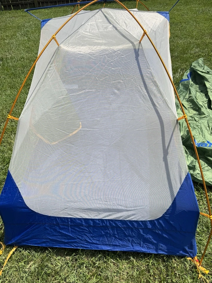 Tienda de campaña para mochileros Marmot Tungsteno 2P con huella - follaje/azul oscuro Foto 2 de 4