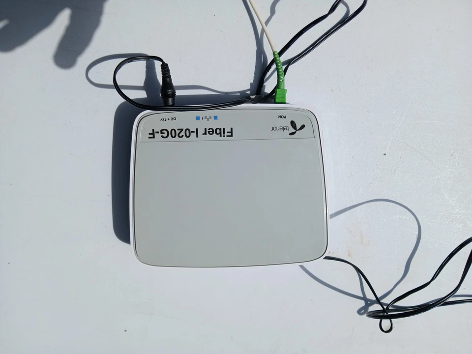 Alcatel-Lucent I-020G-F GPON ONT Telenor Fiber Terminal 1x GE Port + Mount - Image 2 of 4