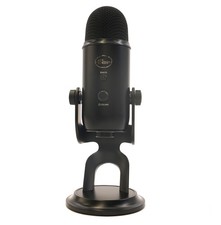 Blue Microphones Yeti USB Blackout Microphone Plus C922 Pro Streamer HD Webcam