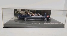 The Kennedy Car 1961 Lincoln Continental Presidential X-100 Minichamps 1/43 Case