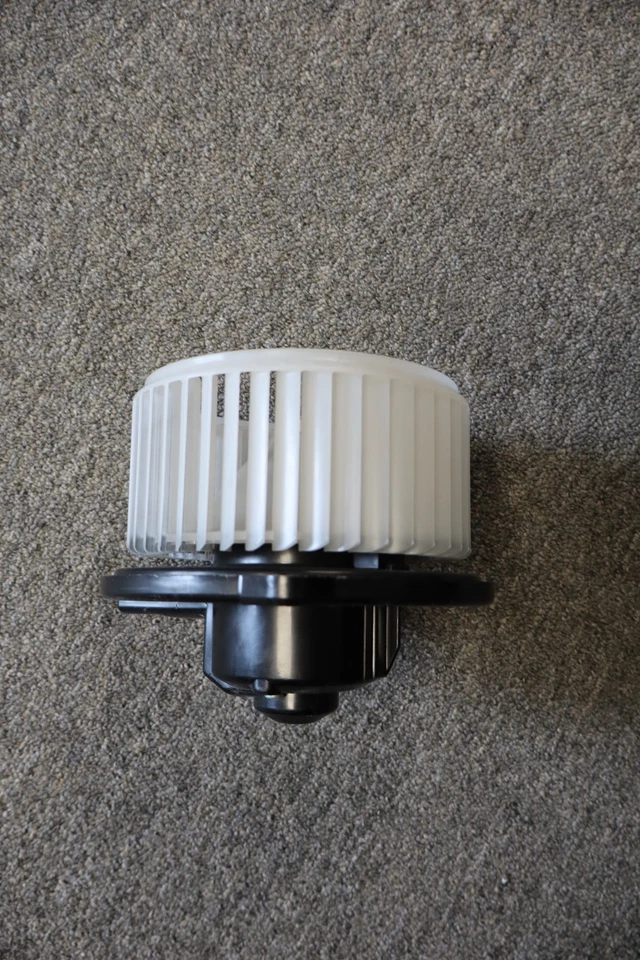 Ventilador de motor soplador OEM LHD - Aston Martin V8 V12 Vantage DBS DB9 - 4G43-19F613-AA Foto 2 de 4