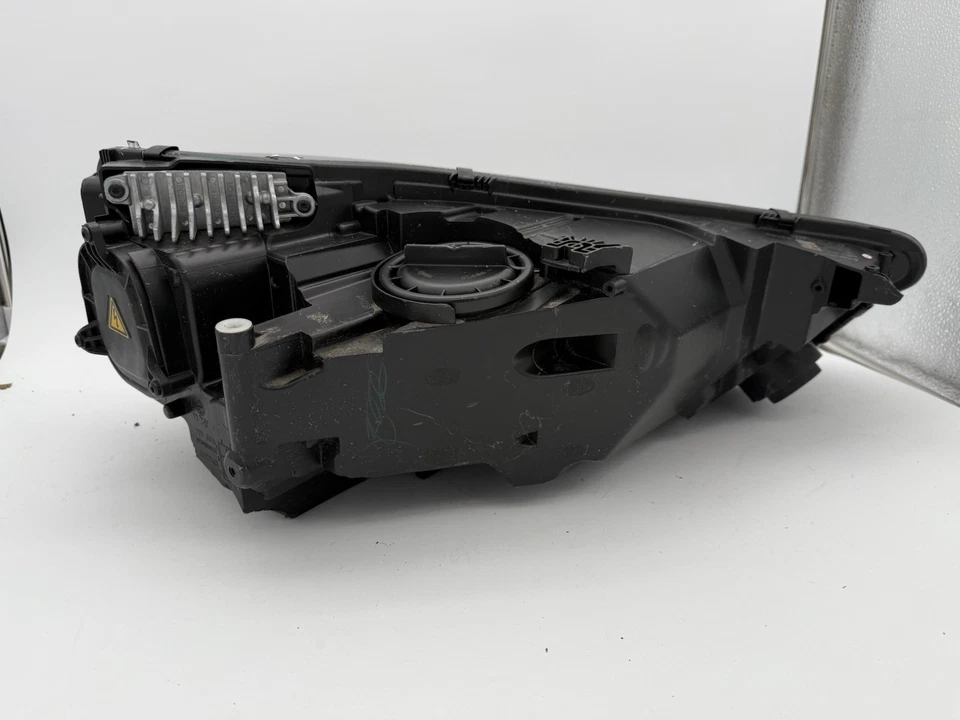 AUDI Q5 SQ5 HEADLIGHT LEFT DRIVER 2018 2019 2020 XENON HID 80A941005B OEM - Image 4 of 4