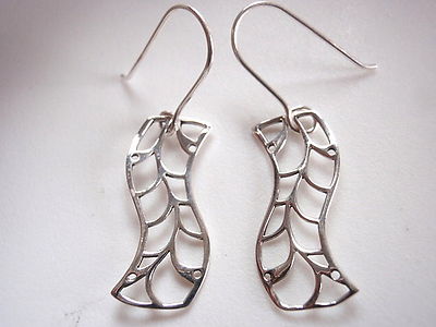 Waved Shaped Leaf Earrings 925 Sterling Silver Corona Sun Jewelry