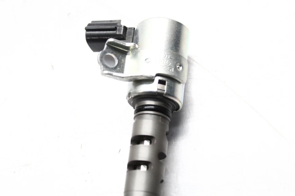 2006-2016 LEXUS IS350 IS250 LEFT SIDE VVT VARIABLE VALVE TIMING SOLENOID P9201 - Image 3 of 4