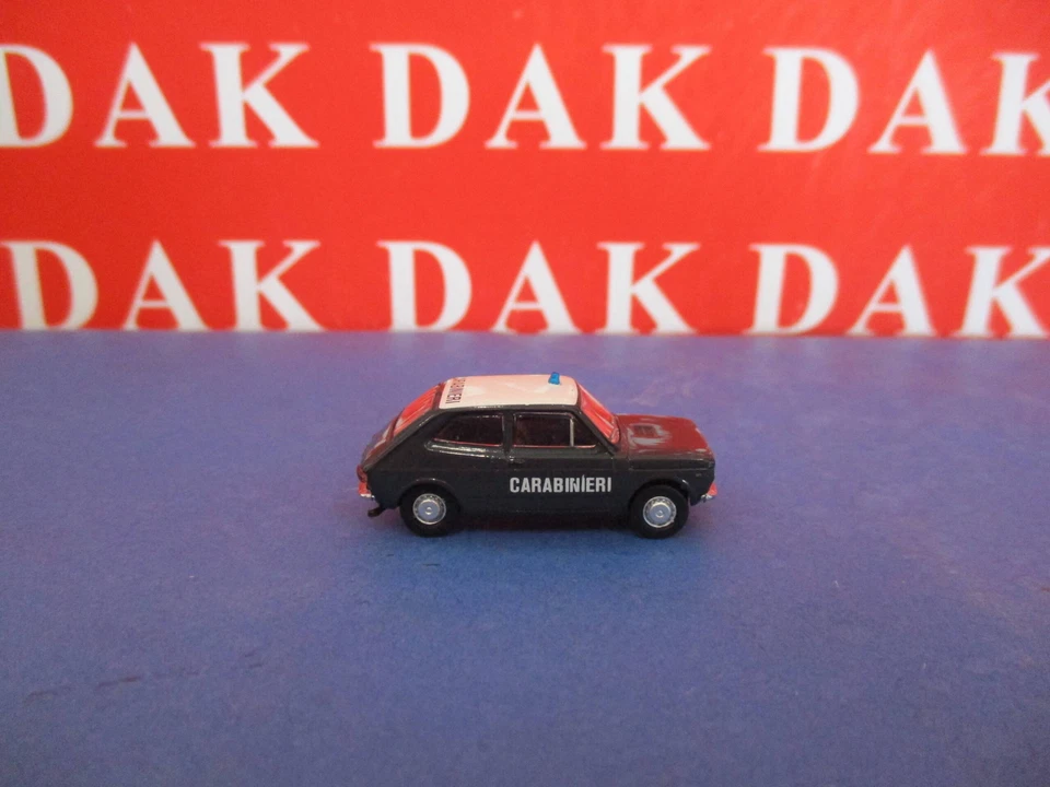 1/87 Modellino Auto Fiat 127 Carabinieri 1971 by Brekina - Immagine 4 di 4