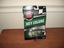 2024 Joey Logano 22 Hunt Brothers Pizza 1:64 Lionel Wave 6