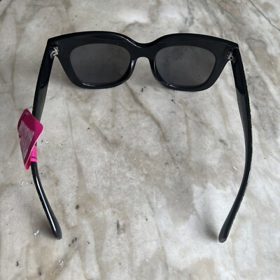 NEW Betsey Johnson Snakeskin Black and Gray Sunglasses Amazon.com: Betsey Johnson Women main image 3