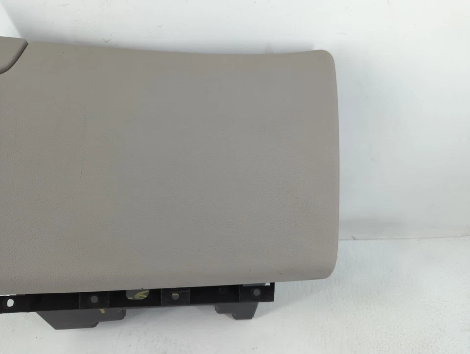 Cadillac Cts 2009 guantera de pasajero puerta compartimento de almacenamiento TFV6E Foto 4 de 4