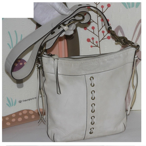 Rare Vintage COACH Women's Off White Vertical Shoulder Bag from Japan
