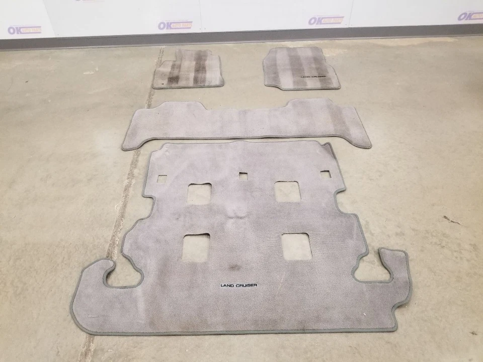07 2007 TOYOTA LAND CRUISER JUEGO DE ALFOMBRILLAS GRIS  Foto 2 de 4