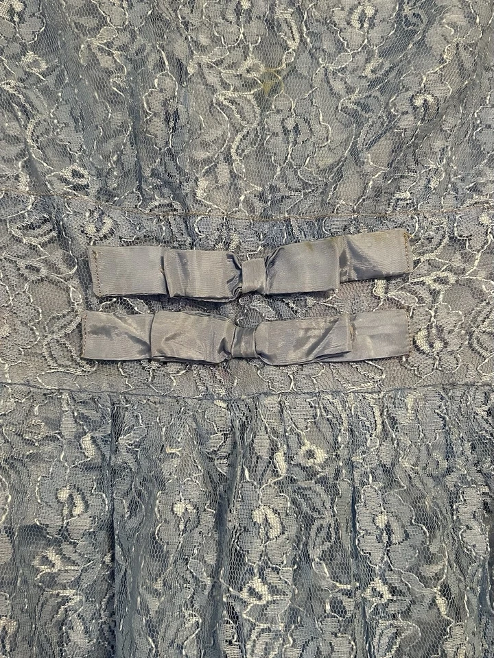 1960's Childs Blue Lace & Satin Sort Sleeve Dress W Ribbon Bow Size 14 - Image 2 of 4