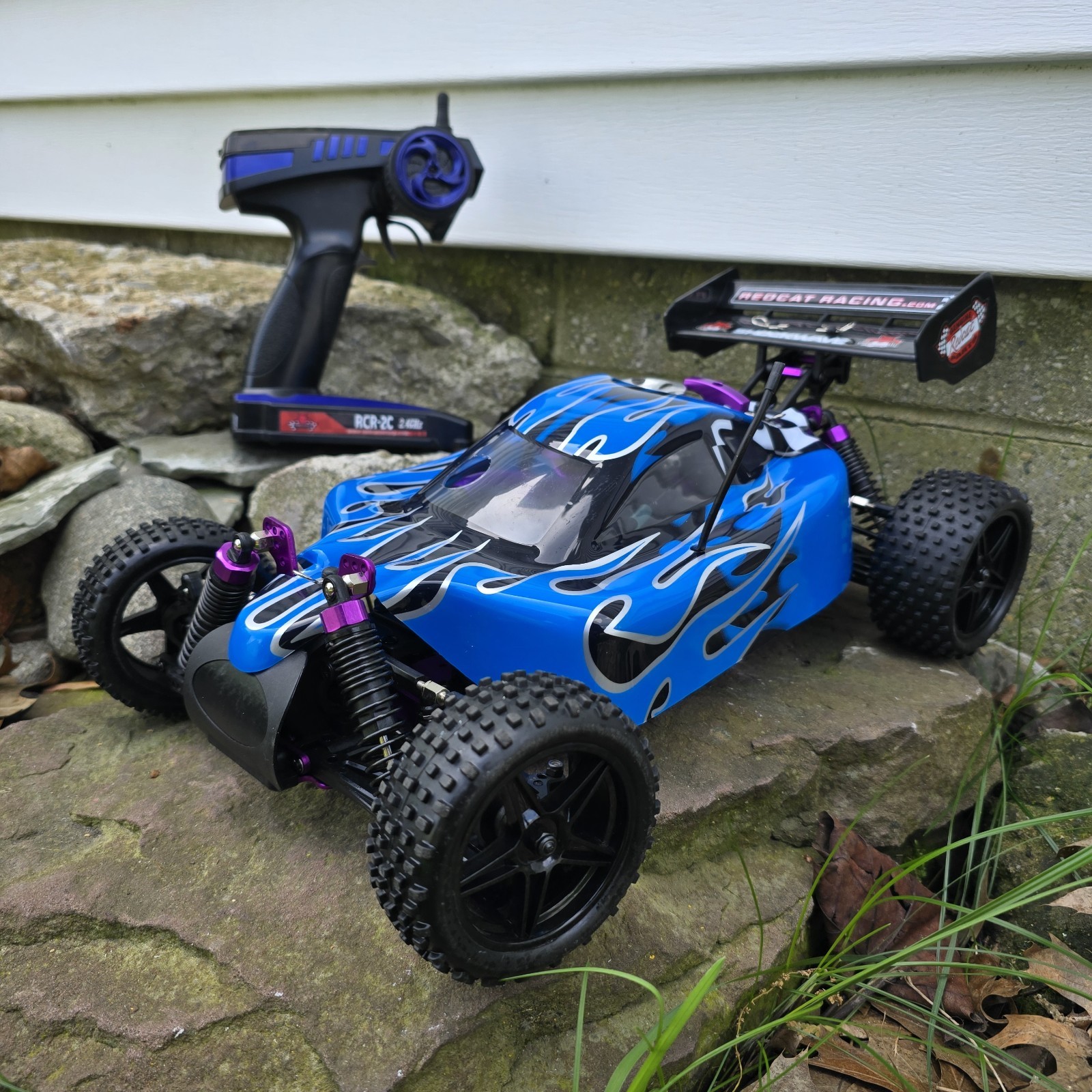 Redcat Racing Shockwave Nitro Buggy ARTR