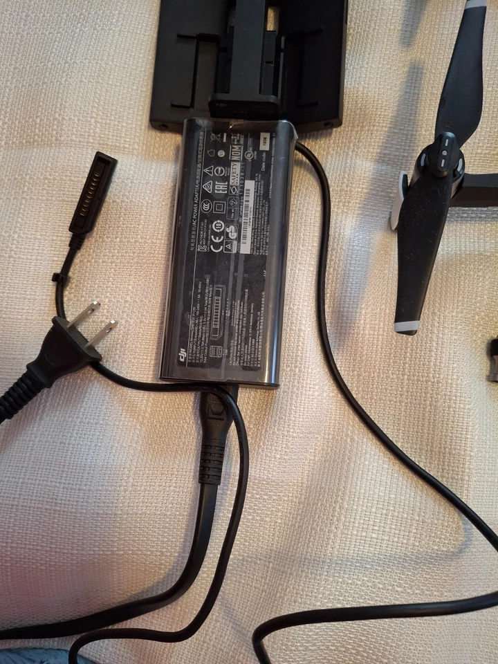 Drone DJI Mavic Air (CP.PT.00000138.01) - Blanco Ártico Foto 4 de 4