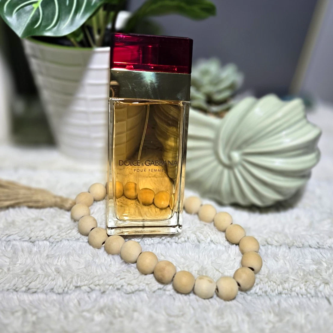 香水(ユニセックス) DOLCE&GABBANA POUR FEMME EAU DE PARFUM 香水(ユニセックス) DOLCE&GABBANA POUR FEMME EAU DE PARFUM