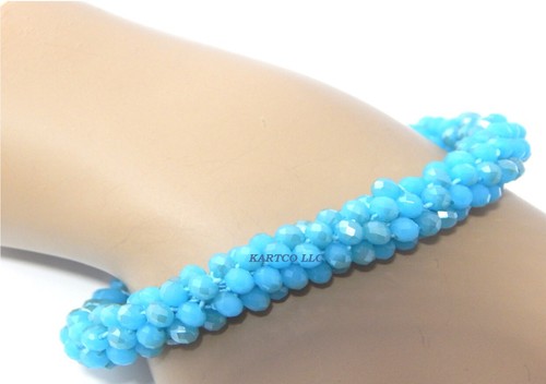 SPARKLY SKY BLUE & LT. GREEN BLUE CRYSTAL GLASS BEAD DEHNBARES ARMBAND - Bild 9 von 10