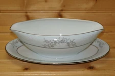 Noritake Blueridge Gravy Boat or Sauce Bowl w/ Underplate, 9 1/4"