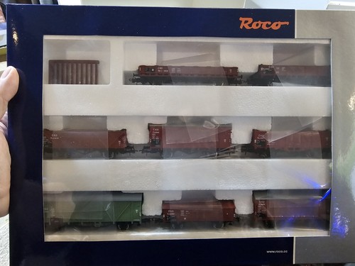Roco CSD Freight Car Set 44001 HO Scale DC - Picture 2 of 3