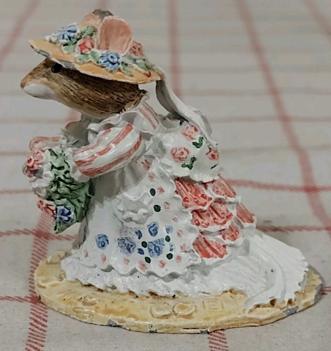Brambly Hedge Poppy Eyebright Bride Miniature Figurine Pewter J