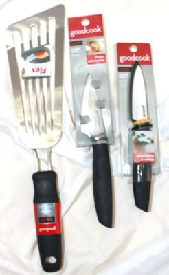 Goodcook 3Piece Lot - 3 and 3.5 inch Paring Knifes and Flexible Fish Turner