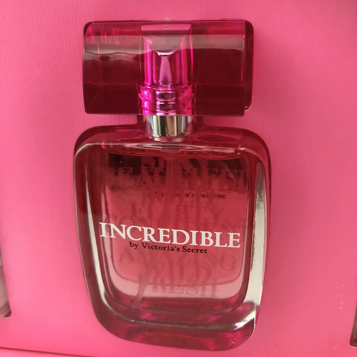 Victoria's Secret: perfumes, shower gels and fabulous body lotions