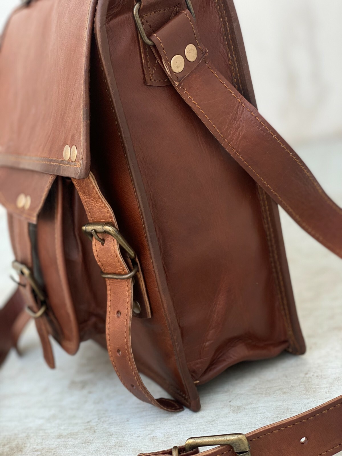 Top Handel Men's Goat Leather Shoulder Messenger Bag Vintage Satchel Briefcase