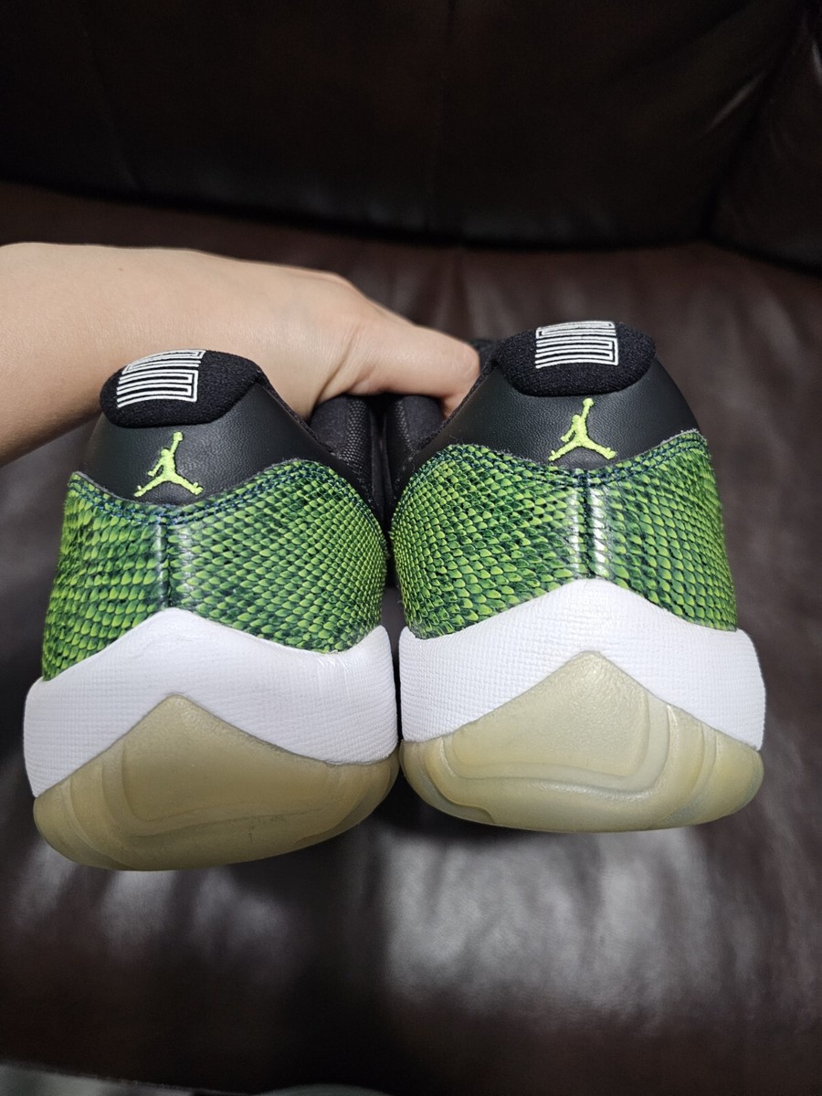 jordan 11 low nightshade