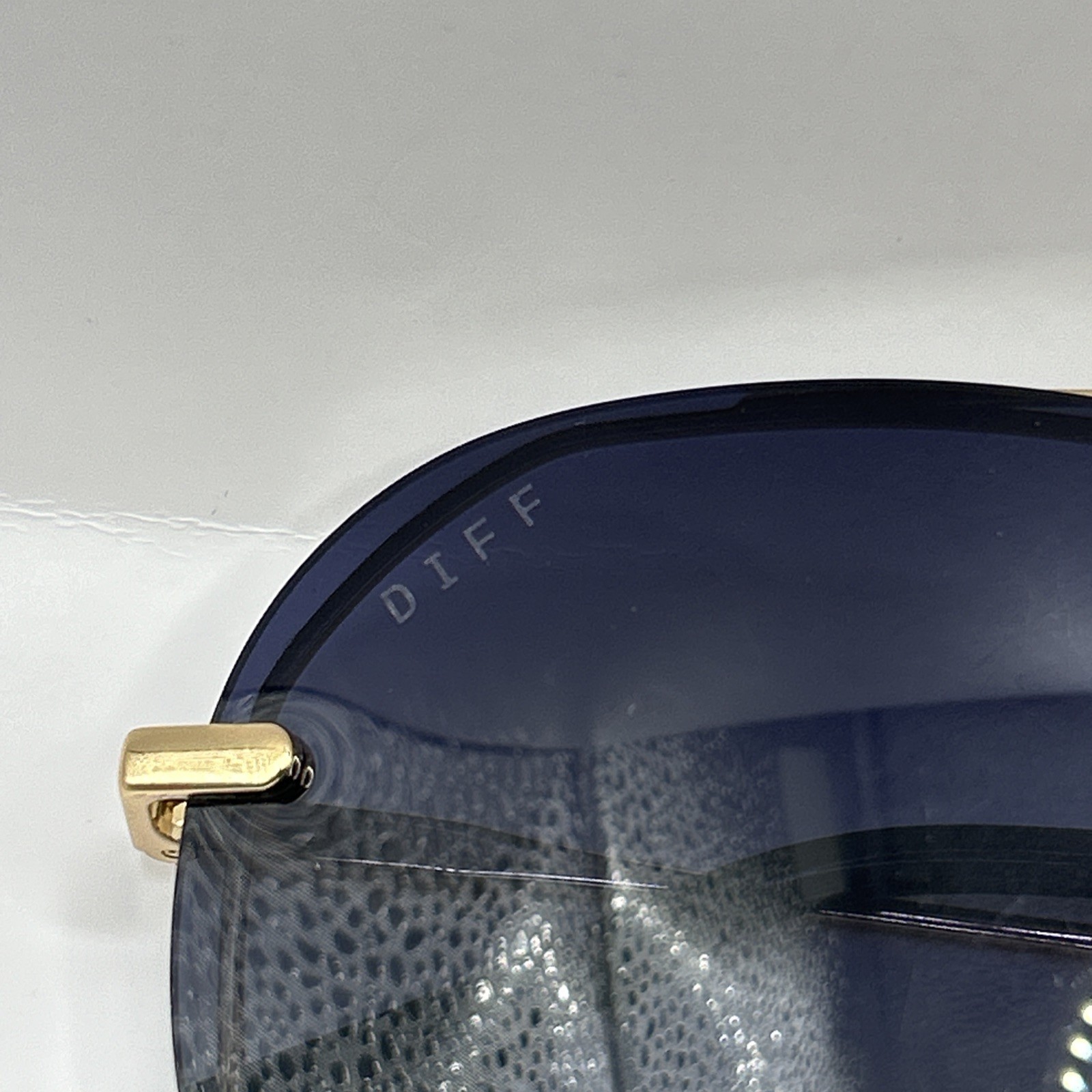 Authentic DIFF EYEWEAR LENOX SUNGLASSES Gold & Bl… - image 12