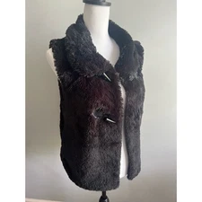 Cejon Black Fur Vest Toggle Button Lined Sz M Soft Faux Fur