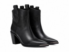 Steve Madden Zora Leather Western Booties Women  s 6M Black Pointed Toe NWOT