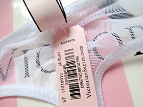 VICTORIA'S SECRET DREAM ANGELS Thong Panty VS White Embroidered Lace Mesh S M