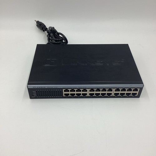 Cisco EF4124 EtherFast 4124 24-Port 10/100 Ethernet Switch - Network Rack - Picture 2 of 13