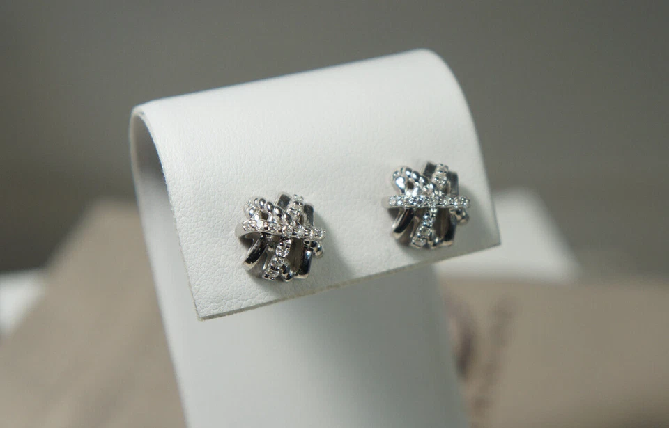 David Yurman Pave Diamond Cross Over 925 Sterling 585 Stud Earrings Yurman Pouch - Image 2 of 4