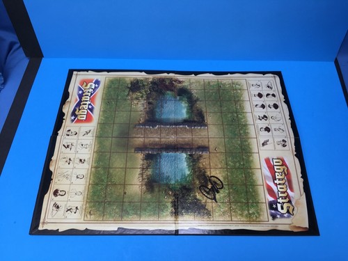 Stratego Americas Civil War Collectors Edition Strategy Board Game Complete - Picture 4 of 8