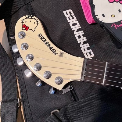 ギター Fernandes ZO-3 Hello Kitty Electric Guitar Fernandes ZO-3HK Hello Kitty Zo-san Pink with
