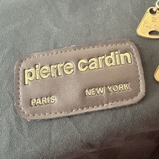 Pierre Cardin Trójkątne Blanks Metalowe klucze i naszywka kolekcjonerska Paryż Nowy Jork