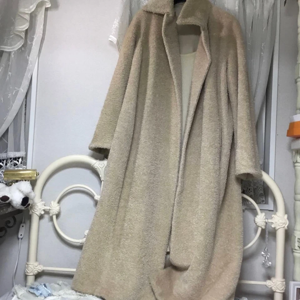 Max Mara Teddy Bear Coat Size 36 Long Beige Angora Wool Blend Non-Functioning - Image 2 of 4