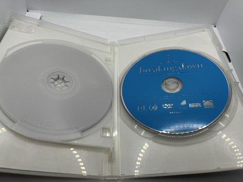 The Twilight Saga Breaking Dawn Part 1 And Part 2 DVD Region 4, Free Postage - Picture 6 of 10