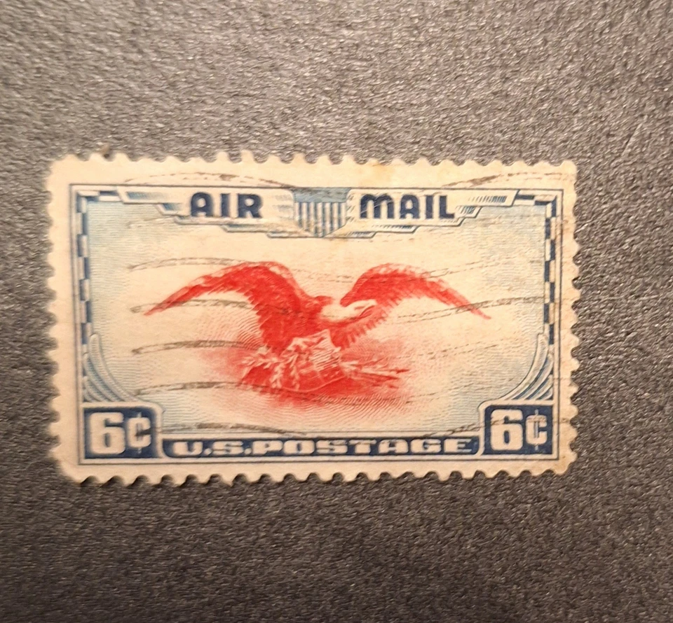 Estampilla de correo aéreo Eagle de 6 centavos de Estados Unidos Foto 4 de 4