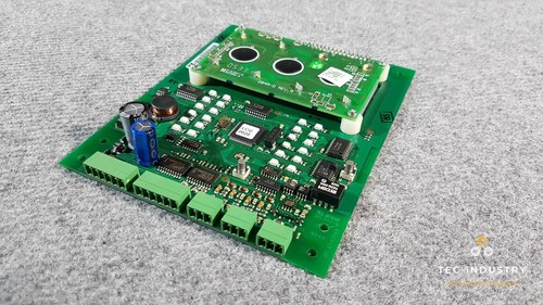 LENZE | ELCAZKAZ | HW VER. PA | SW VER. 0.2 | MONTAJE DISPAY LCU | 13058170 - Imagen 8 de 8